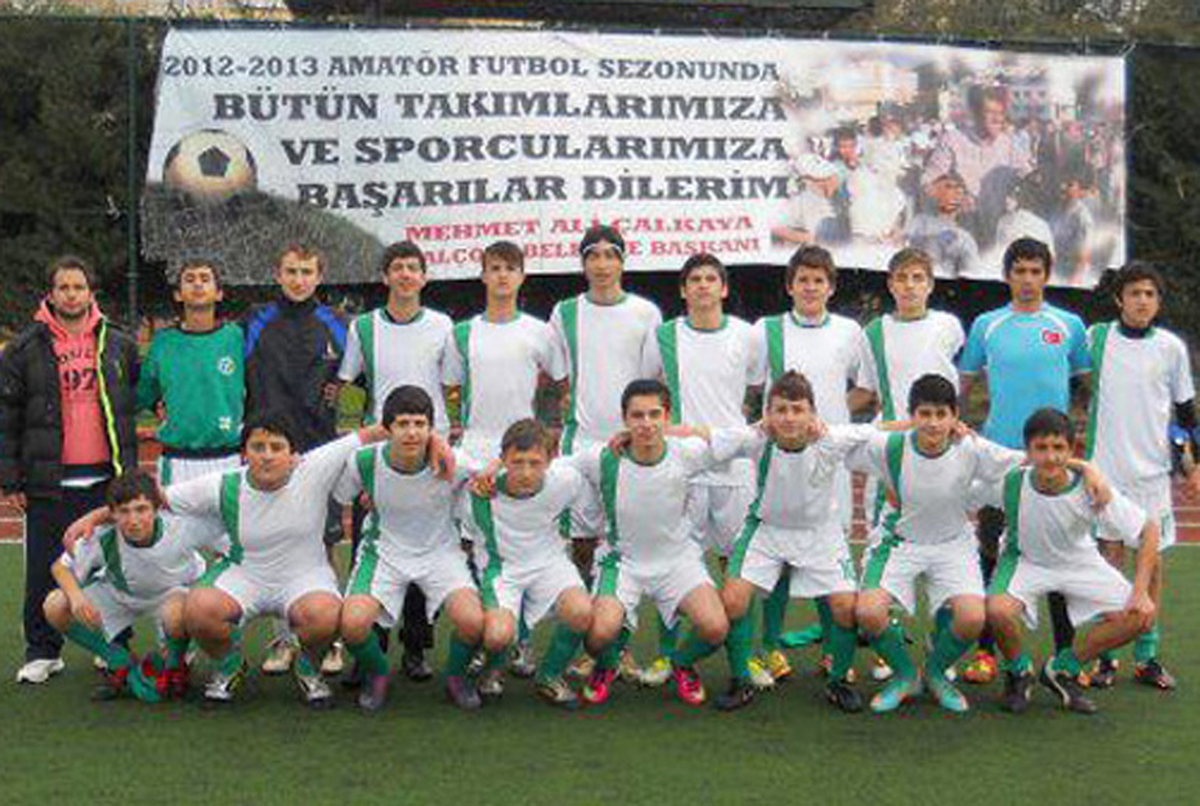 Urla Gençlik U16 Takımı Play-Off\'ta Tur Atladı