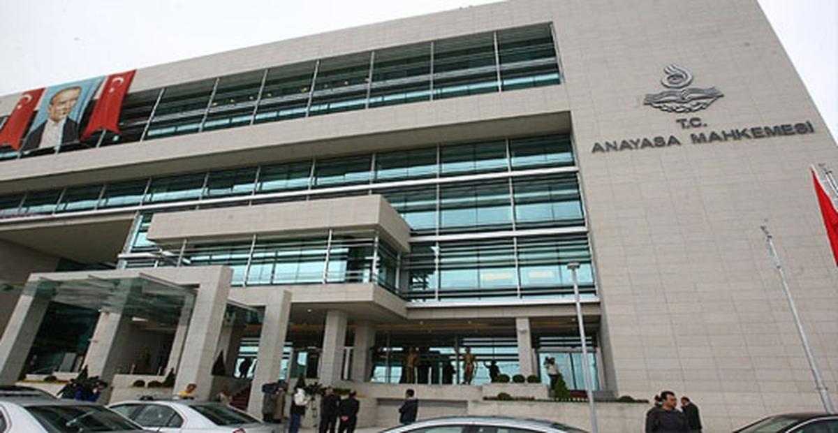 Vatandaştan AYM'ye Adil Yargılanma Başvurusu