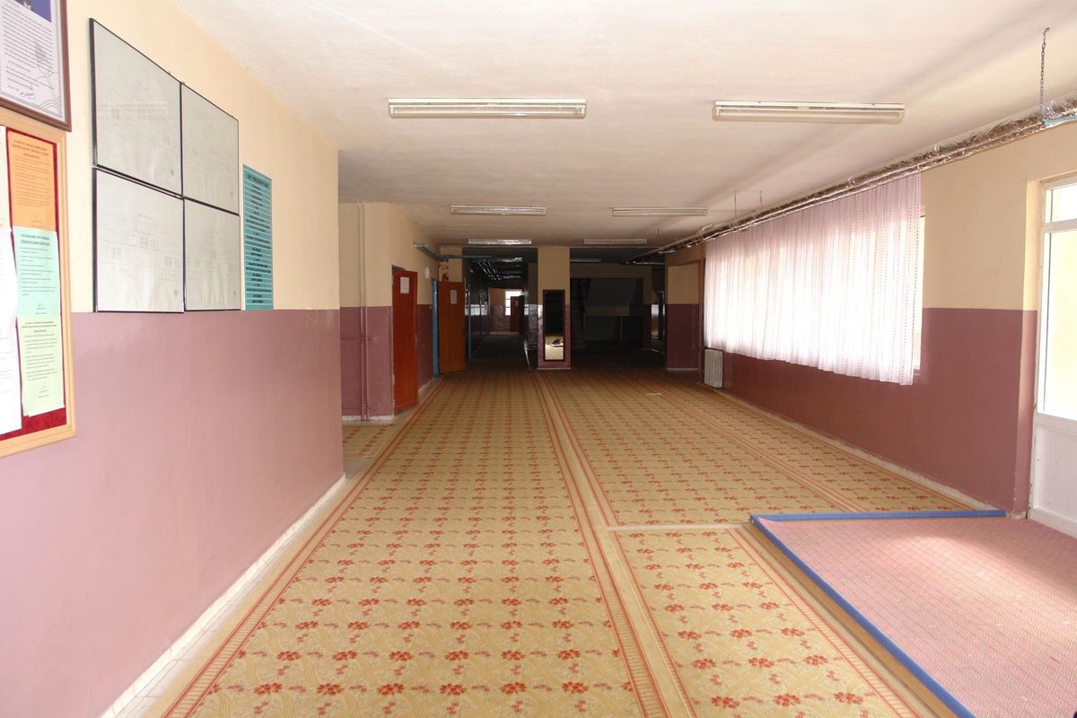 Beş Yıldızlı Otel Konforunda Yatılı Okul