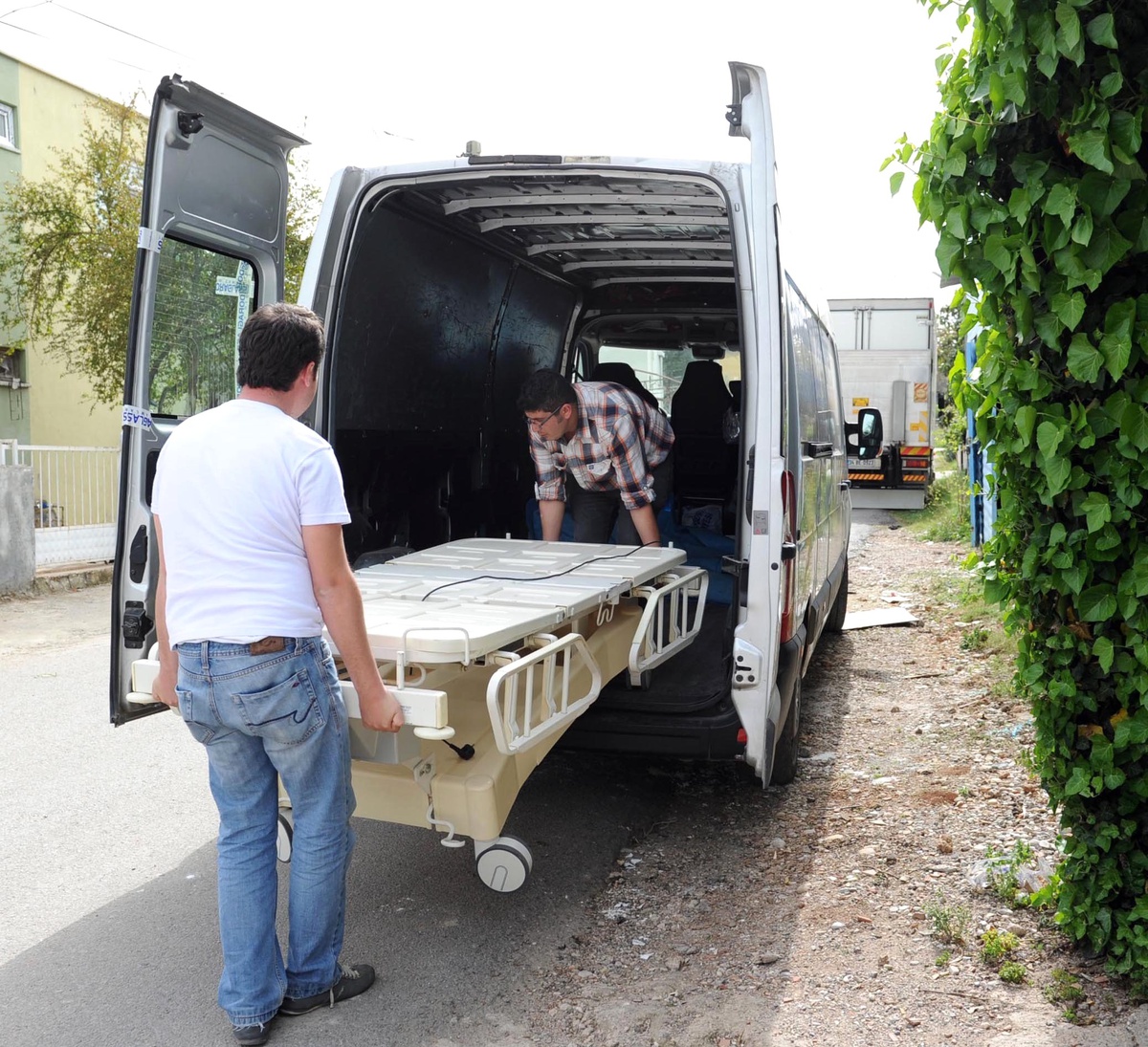 Büyükşehir Belediyesinden Tuğçe\'ye Hasta Yatağı