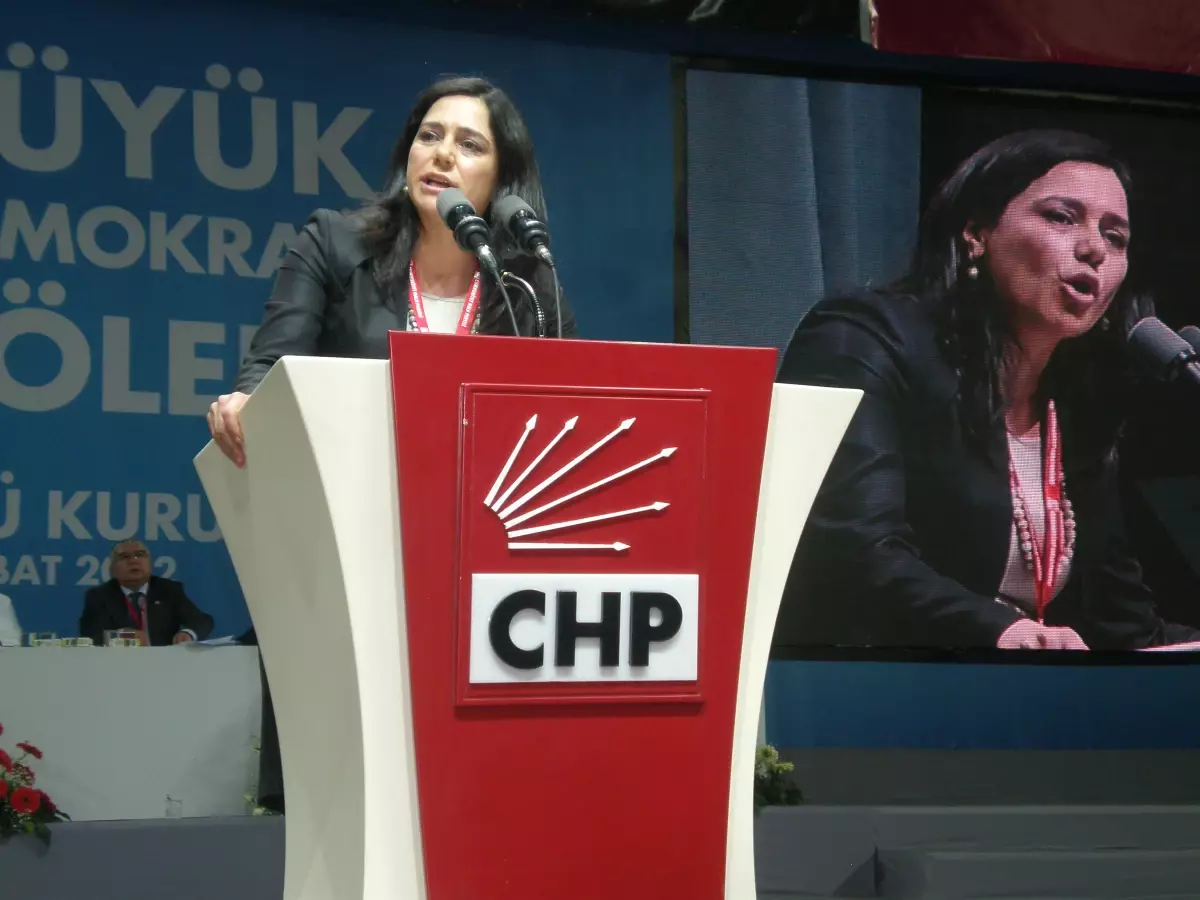 CHP\'li Yüceer."Türkiye\'nin Dört Bir Yanında 24 Saat Görev Yapan Türk Polis Teşkilatımız\'ın Çok...