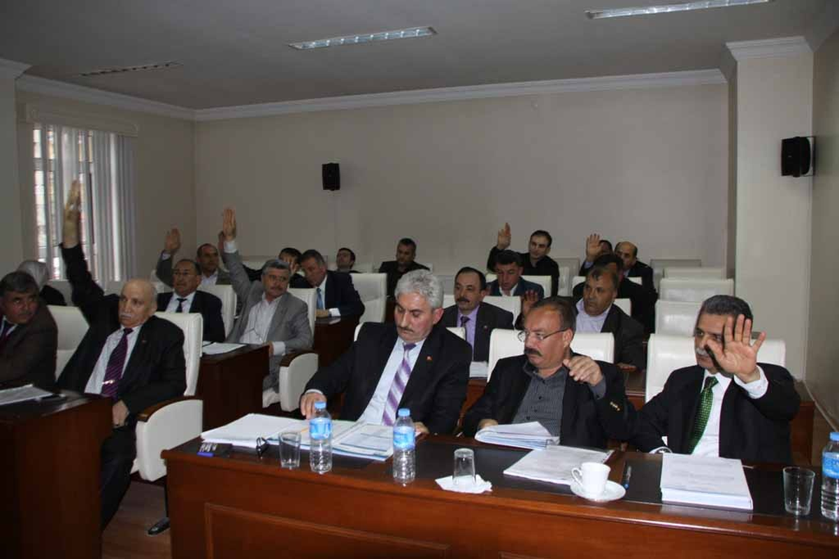 Çubuk Belediyesi 2012 Faaliyet Raporu Onaylandı
