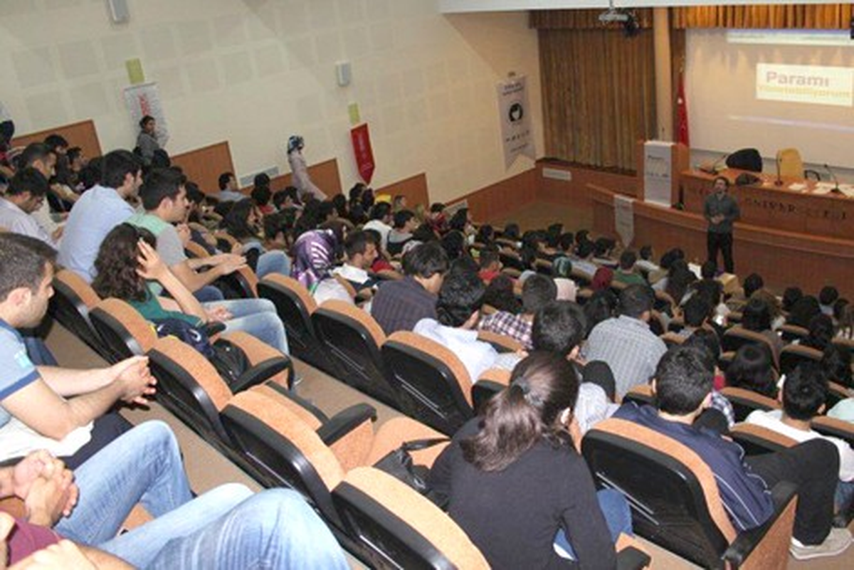 Eczacı Adayları İçin \'Eczacılıkta Kapasite Gelişterme Günü\'