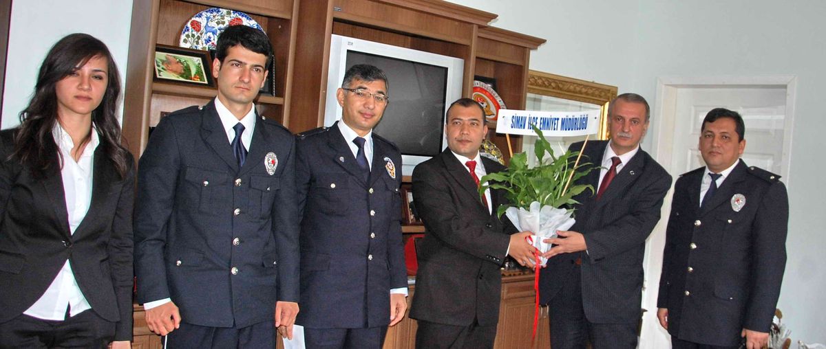 Emniyet Müdürlüğü\'nden Başkan Karahan\'a Ziyaret