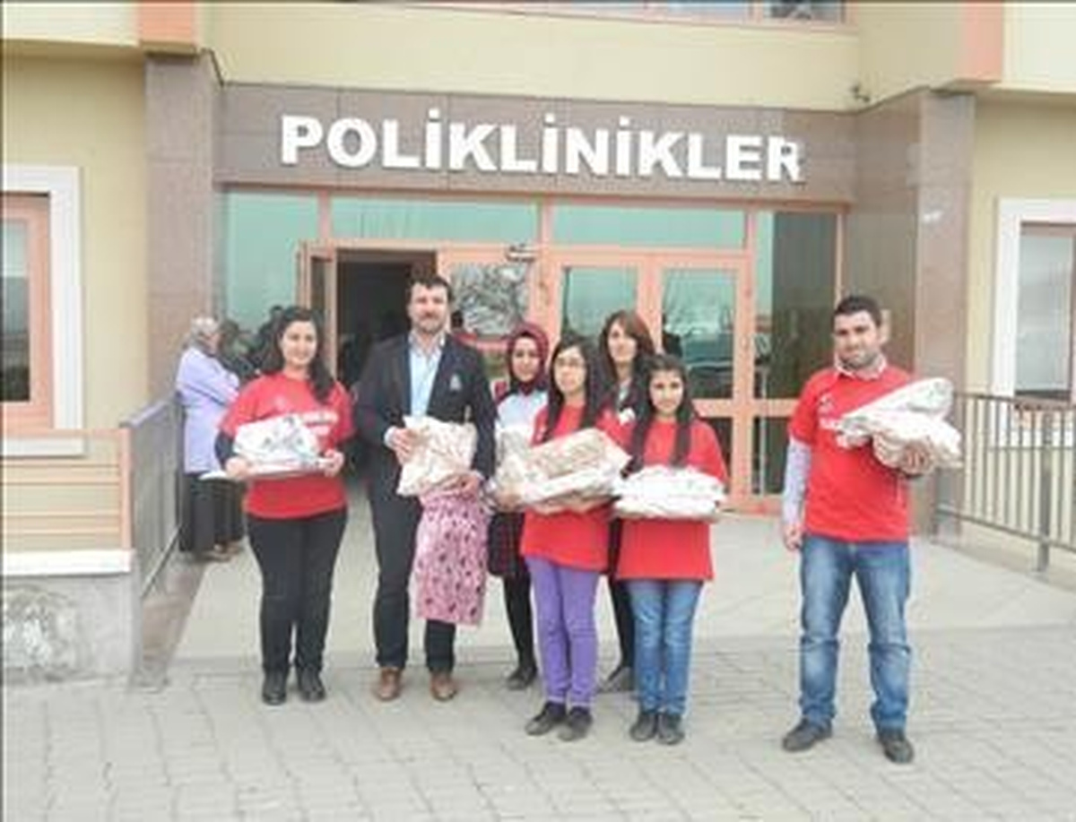 Gençlik Merkezi Gönüllülerinden Örnek Ziyaret