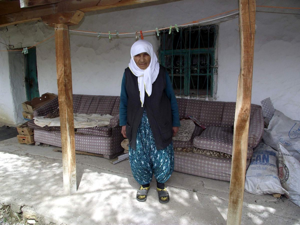 Hac'ca Gidebilmek İçin Tarlalarda Çalıştı