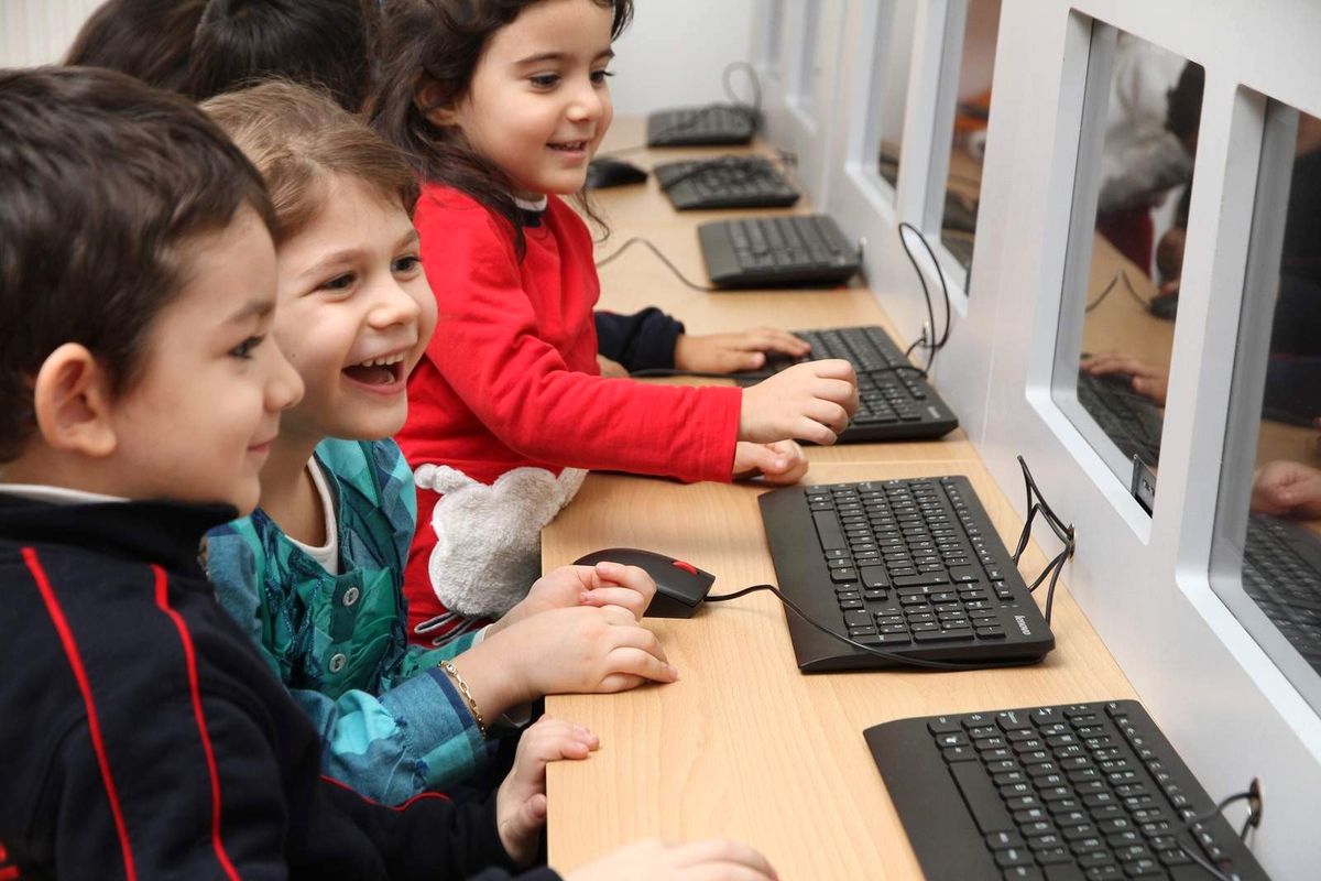 İngilizce Dil Eğitimi Küçük Yaş Grubunda Başlıyor