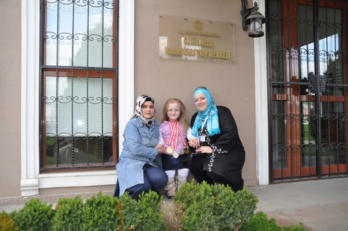 Pendikli Gözde, Türkiye\'de Bir İlki Gerçekleştirdi