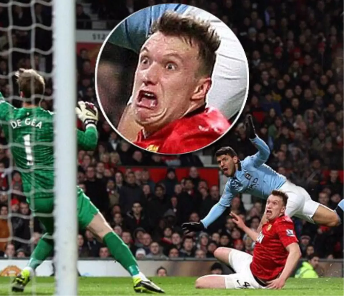 Phil Jones Sosyal Medyayı Salladı