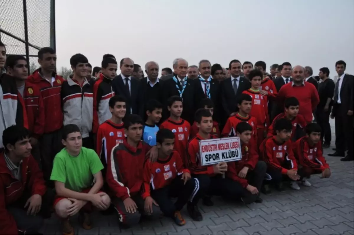 Samet Aybaba İzci Kampı Ve Spor Komleksi Açıldı