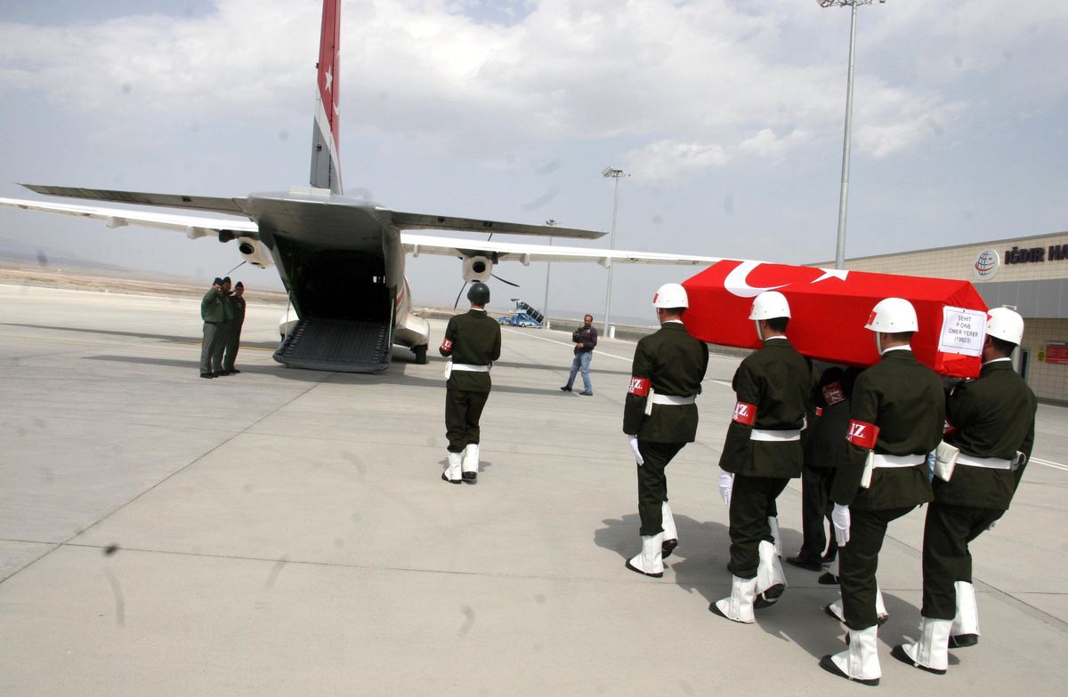 Şehit Askerler Memleketlerine Gönderildi