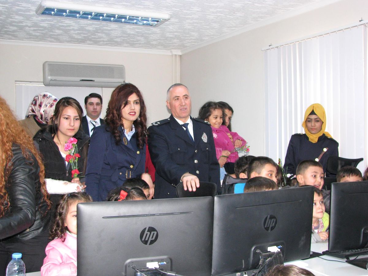 Sorgun\'da Anaokulu Öğrencileri Mobese Merkezini Ziyaret Etti