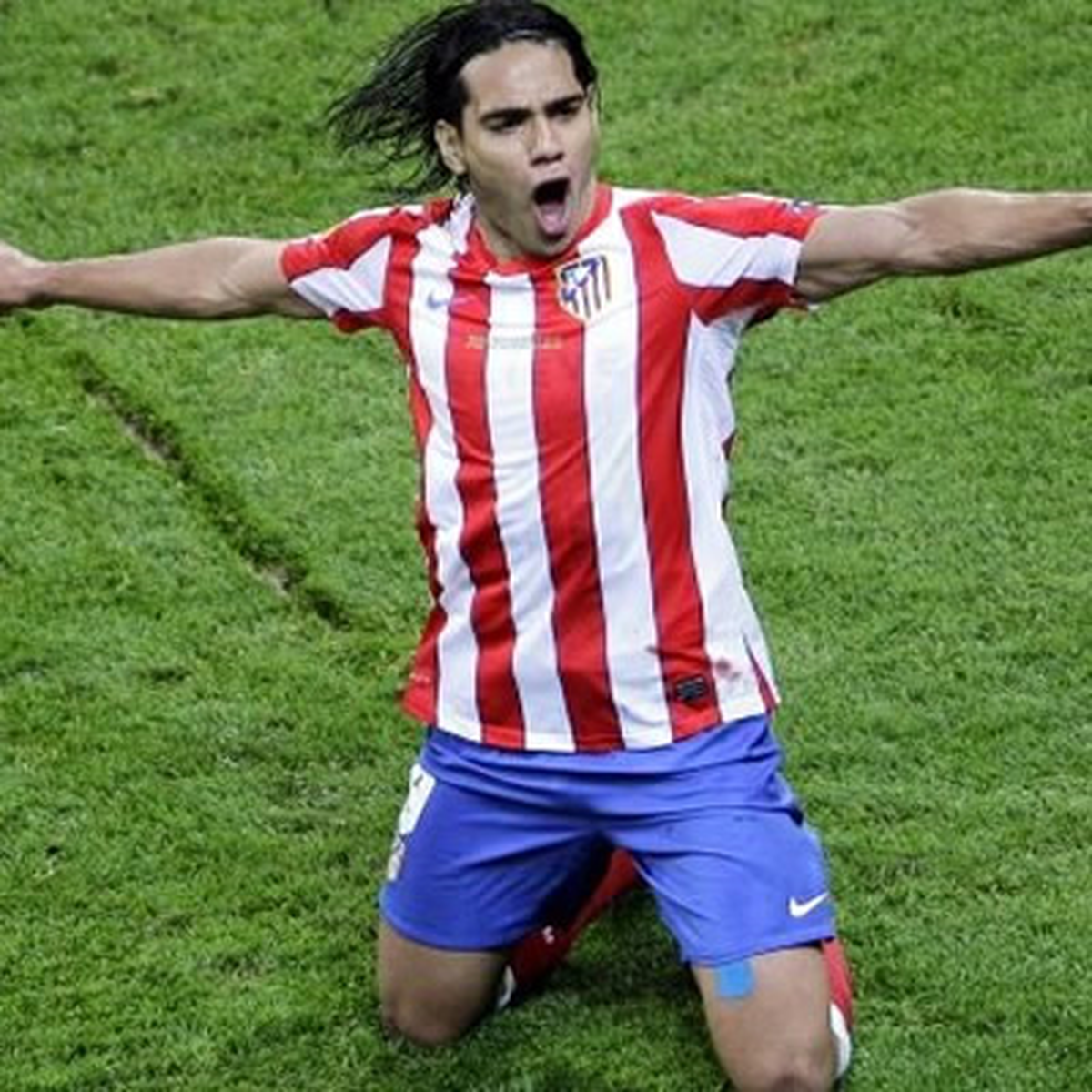 Falcao Manchester United'a Çok Yakın