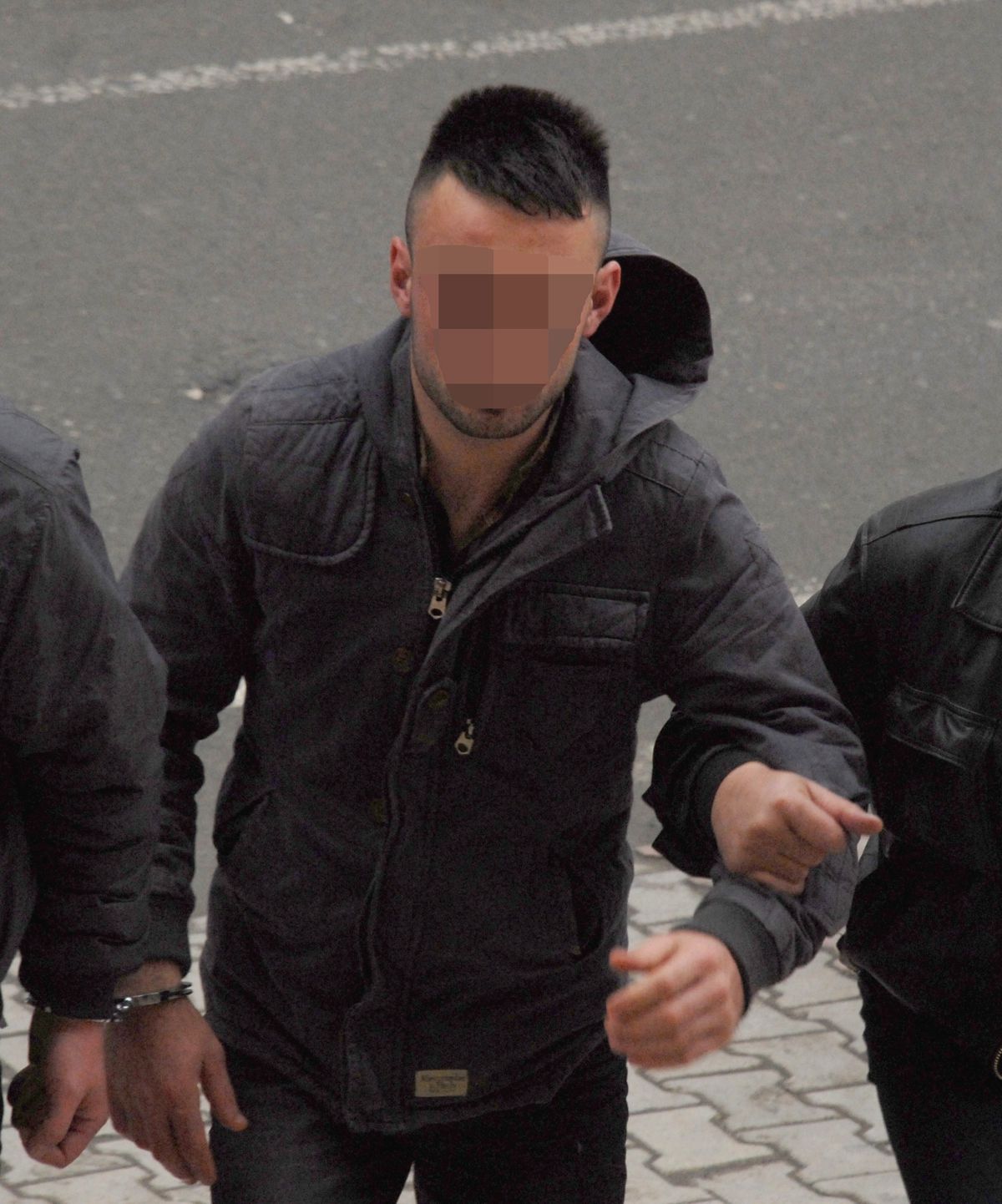 Hakkında 20 Yıl Hapis Cezası Bulunan Genç Tutuklandı