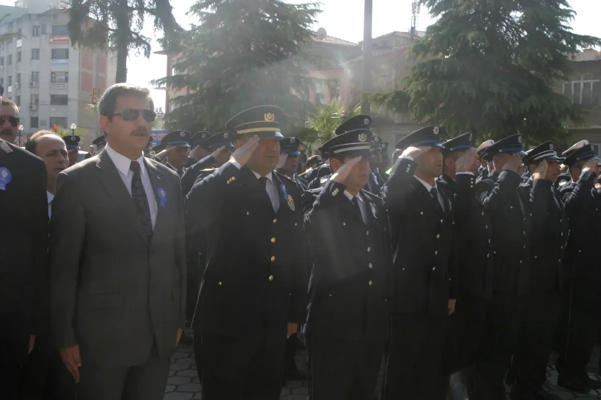 Polis Teşkilatı\'nın Kuruluş Yıldönümü Ödemiş\'te Kutlandı