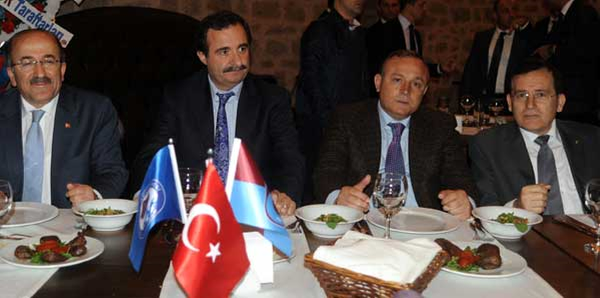 Trabzonspor\'da Kongre Ateşi