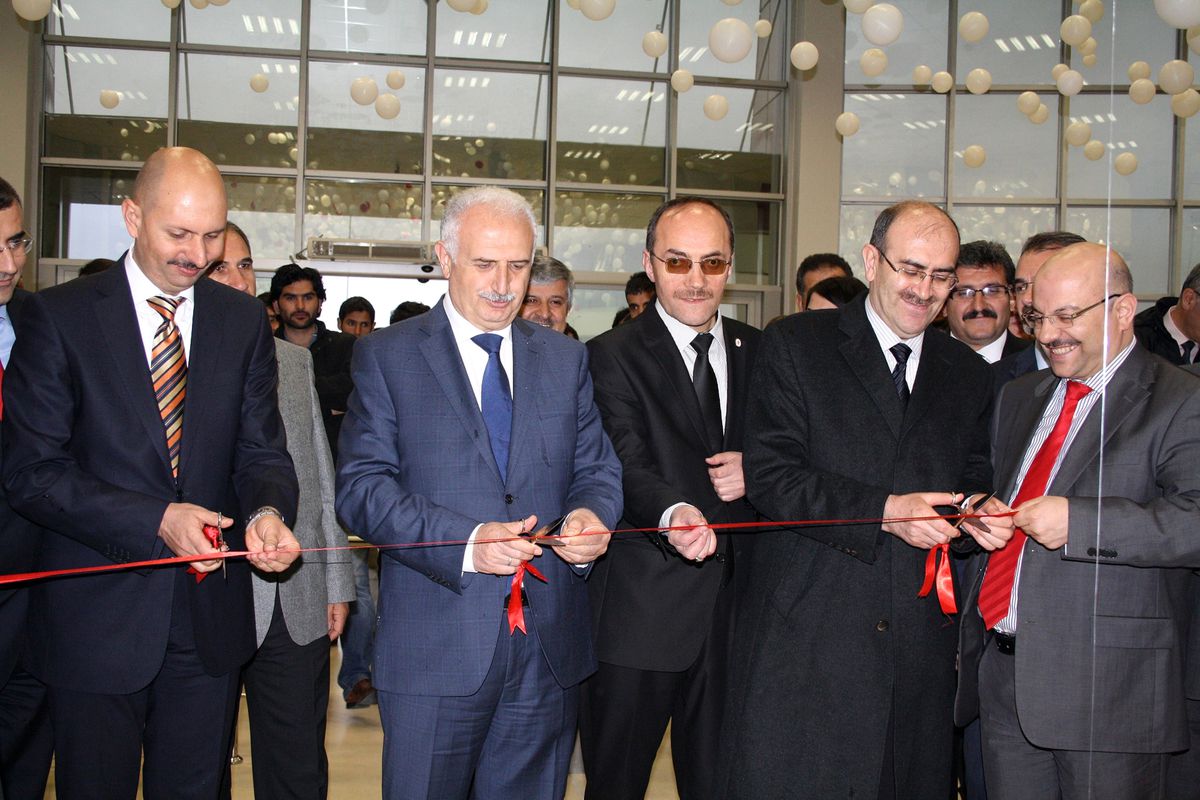 Atatürk Üniversitesi\'nde "Eğitimde Yenilikçilik" Sergisi