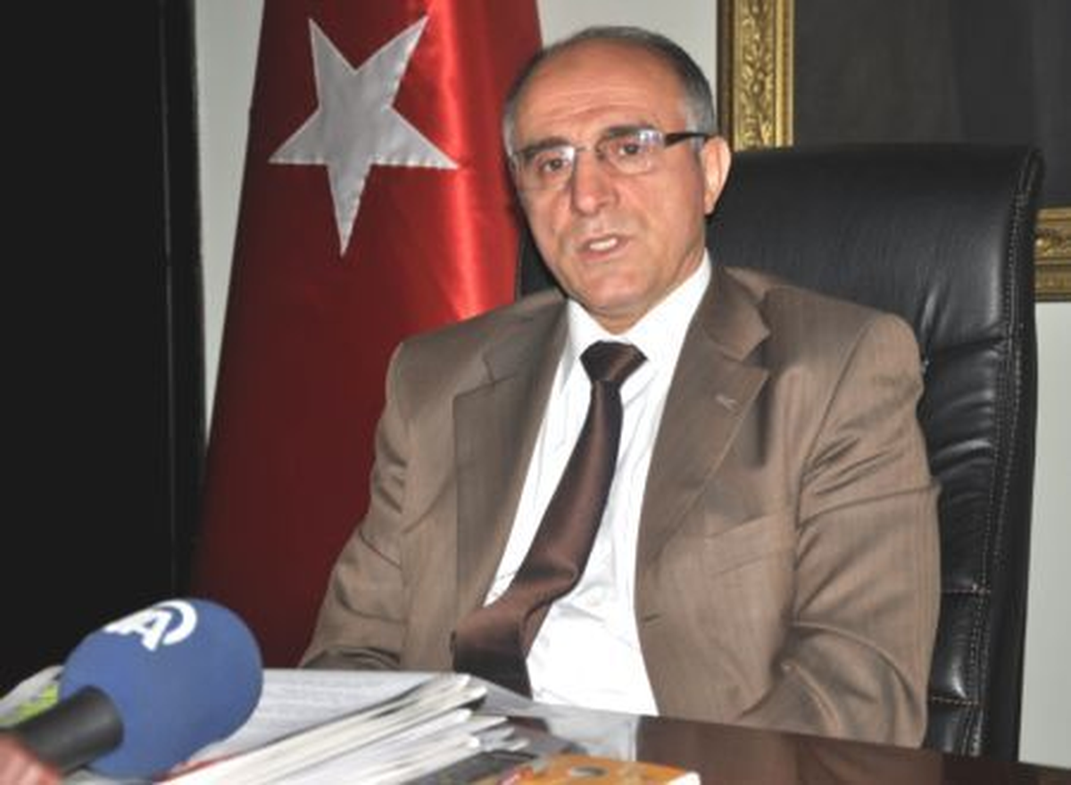Bolu Valisi Özçimen."Yurtlarda Eskiden Olan Koğuş Düzenini Yavaş Yavaş Tek Kişilik Odalara...