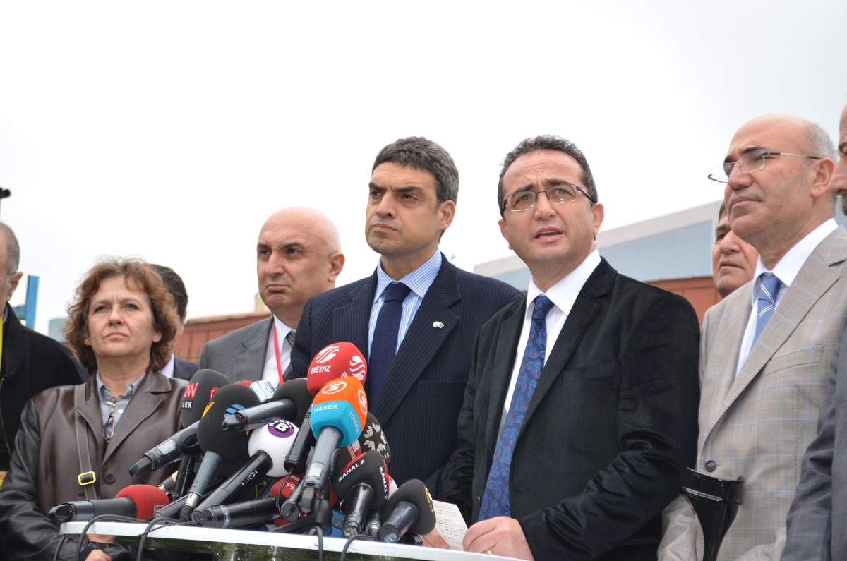 CHP\'li Umut Oran: "Chp Sağduyulu Olmasaydı Çok Daha Olumsuz Olaylar Olurdu"