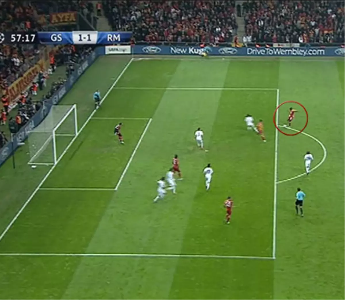 Dünya Eboue\'yi Konuşuyor