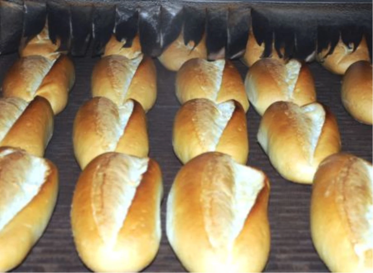 Fındıklı\'da "Bayat Ekmekleri Değerlendirelim" Konulu Yarışma Düzenlendi