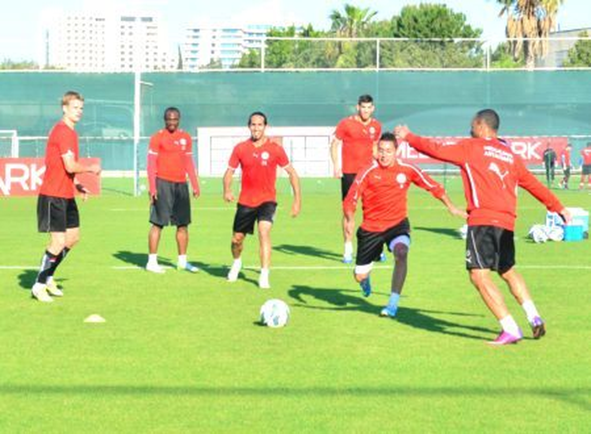 Medical Park Atnalyaspor Beşiktaş\'a Bileniyor