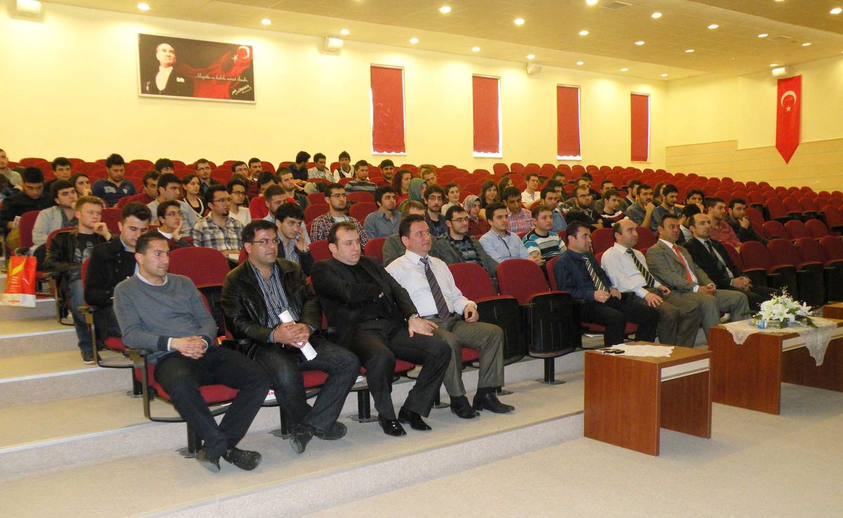 Mmo\'dan Öğrenci Üyelere Seminer