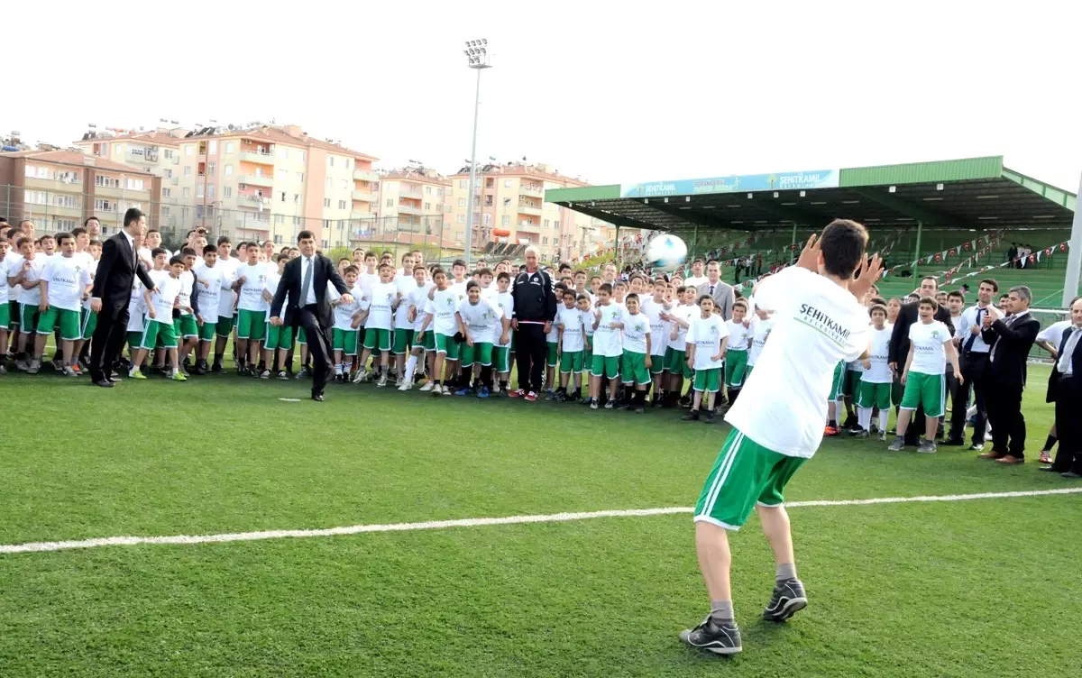 Şehitkamil Futbol Turnuvası Başladı