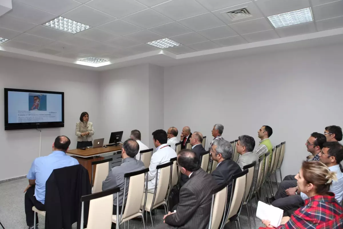 Tıp Fakültesinde Hastalıklar Semineri Düzenlendi