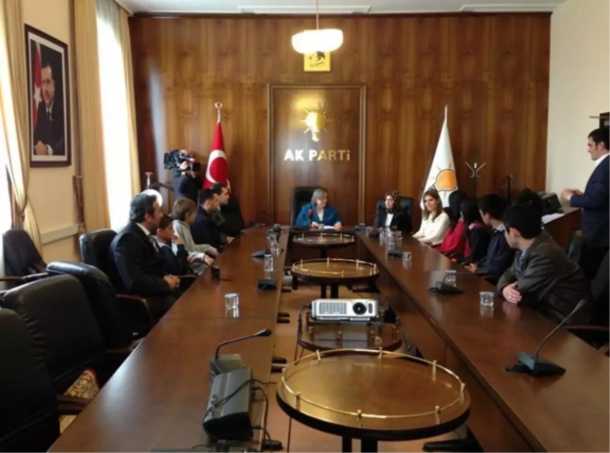 Yabancı Öğrencilerden Tülay Bakır\'a Ziyaret