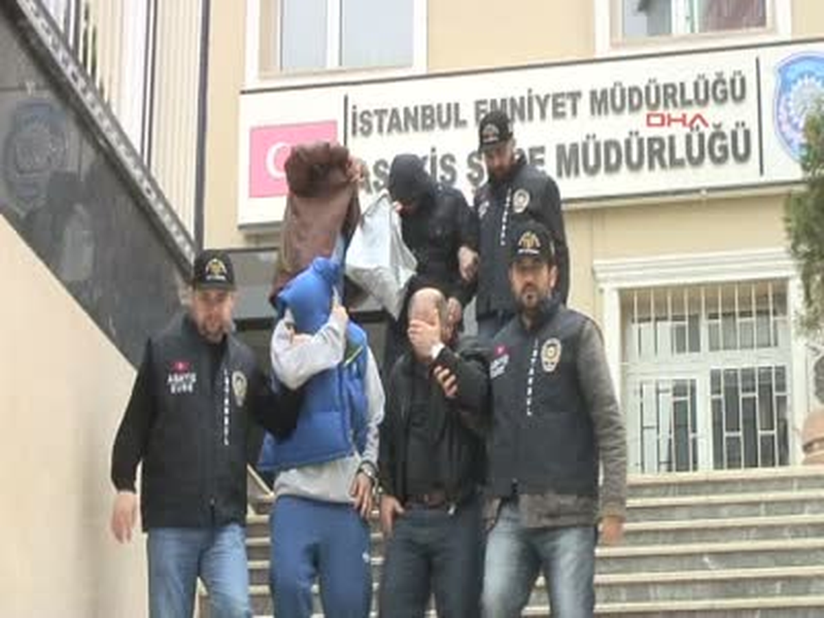 100 Kilo Altın Sır Oldu Kapalıçarşı\'da Kuyumcu Dükkanları Bulunan İki Kardeşin, Kiraladıkları Banka...