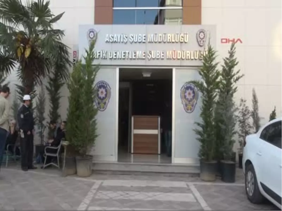 Evlerden 1 Milyon Lira Çalan Çete Çökertildi