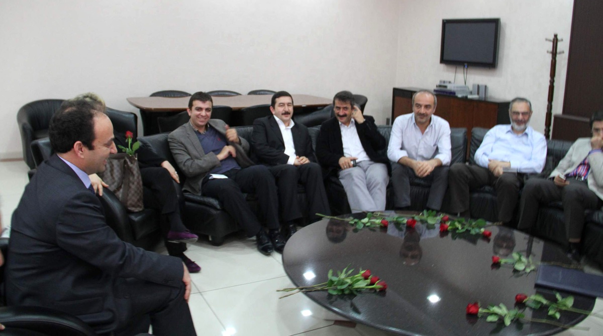 Akil İnsanlar Heyeti Diyarbakır\'da Ziyaretlerde Bulundu
