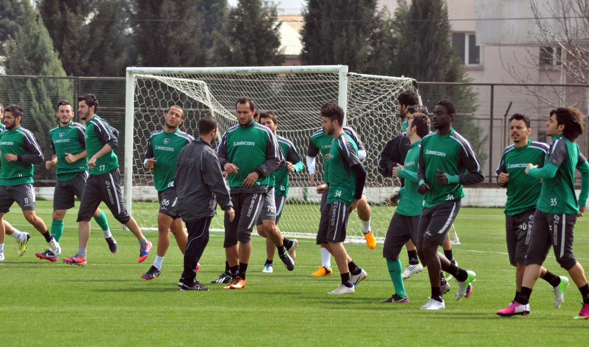 Denizlispor\'da Kaybetmek Yasak
