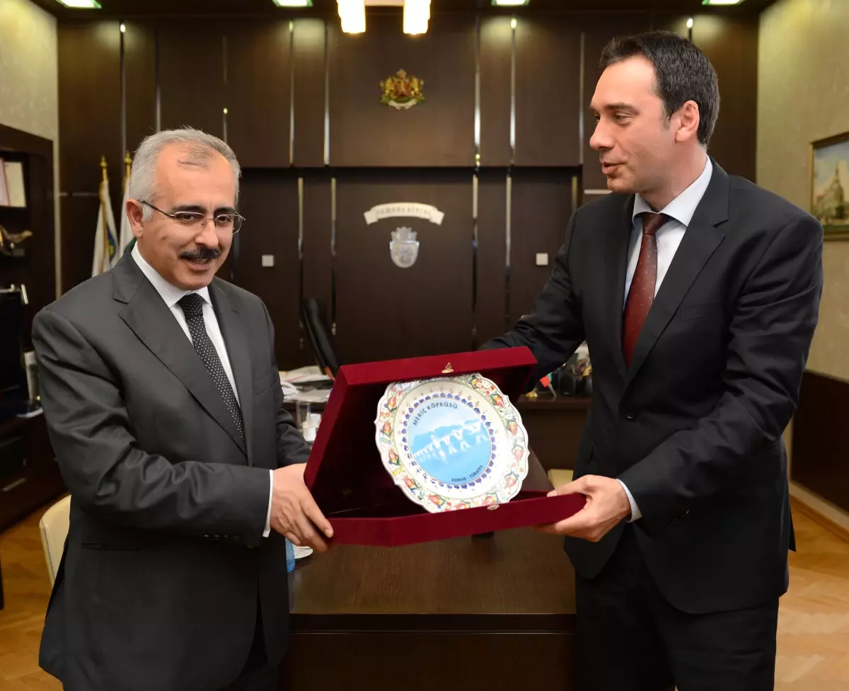 Edirne Valisi Duruer, Burgaz\'ı Ziyaret Etti