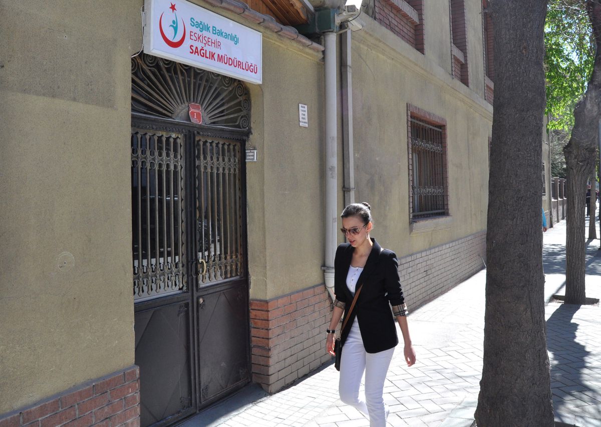 Eskişehir\'de T.C.\'siz Tabelaya Tepki