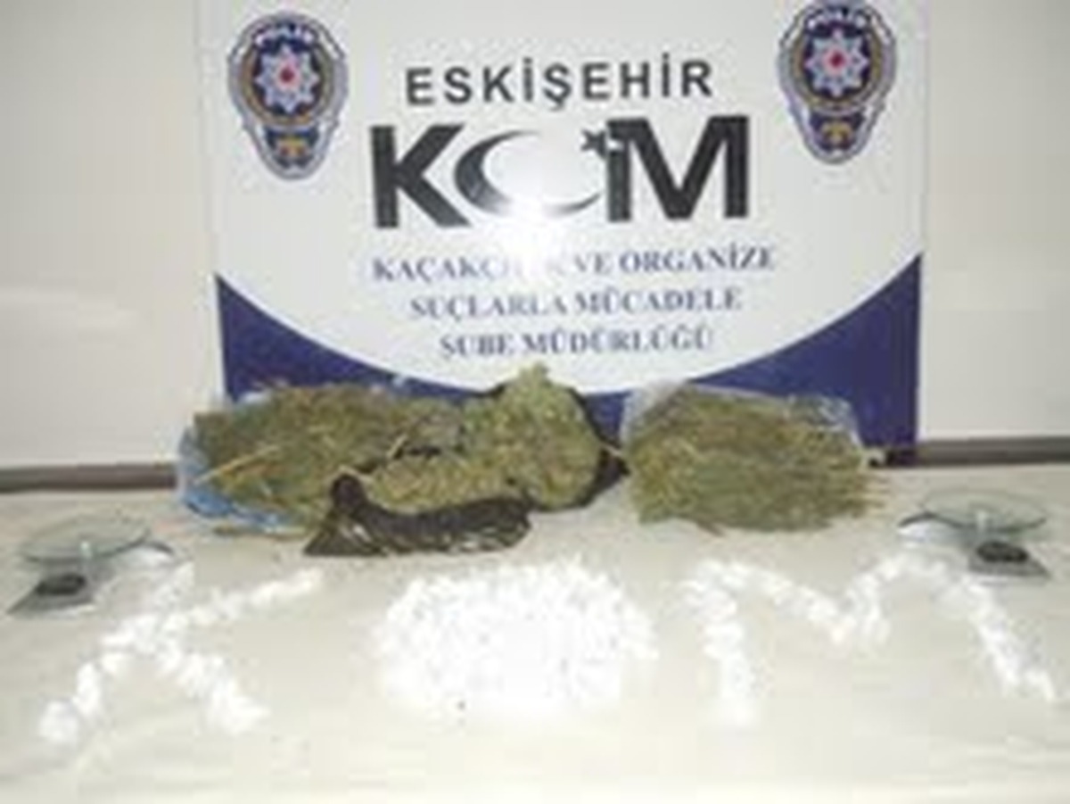 Eskişehir\'de Uyuşturucu Operasyonu