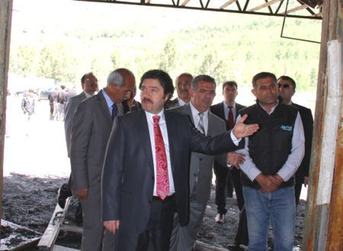 Fethiye\'de Lisenin Ek Binasında Çıkan Yangın