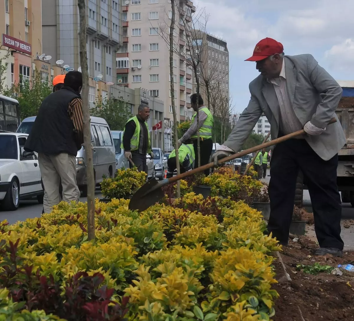 Gaziantep Çiçeklerle Güzelleşiyor
