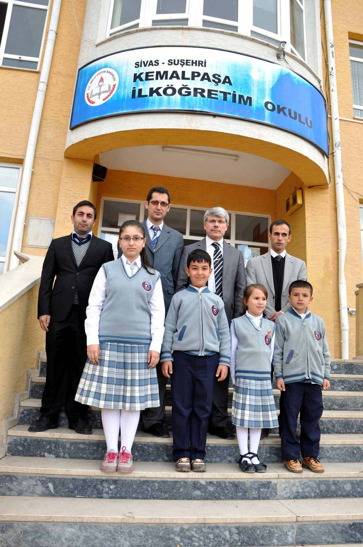 İlköğretim Öğrencileri Deneme Sınavında Türkiye Birincisi Oldu