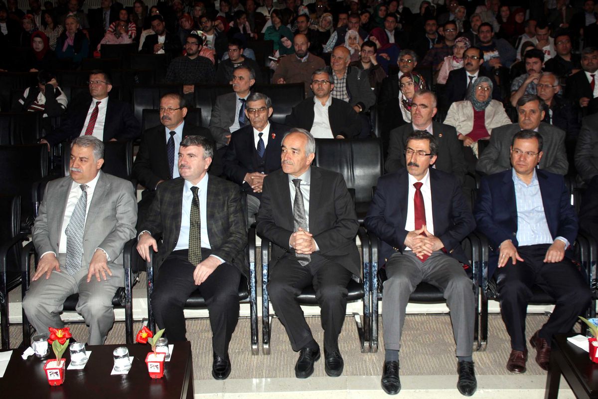 Konya\'da Lale Zamanı Yarışmasının Ödülleri Verildi