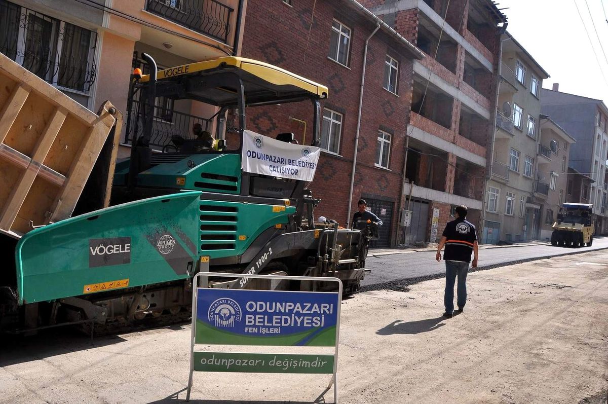 Odunpazarı Belediyesi\'nde Asfalt Çalışmaları