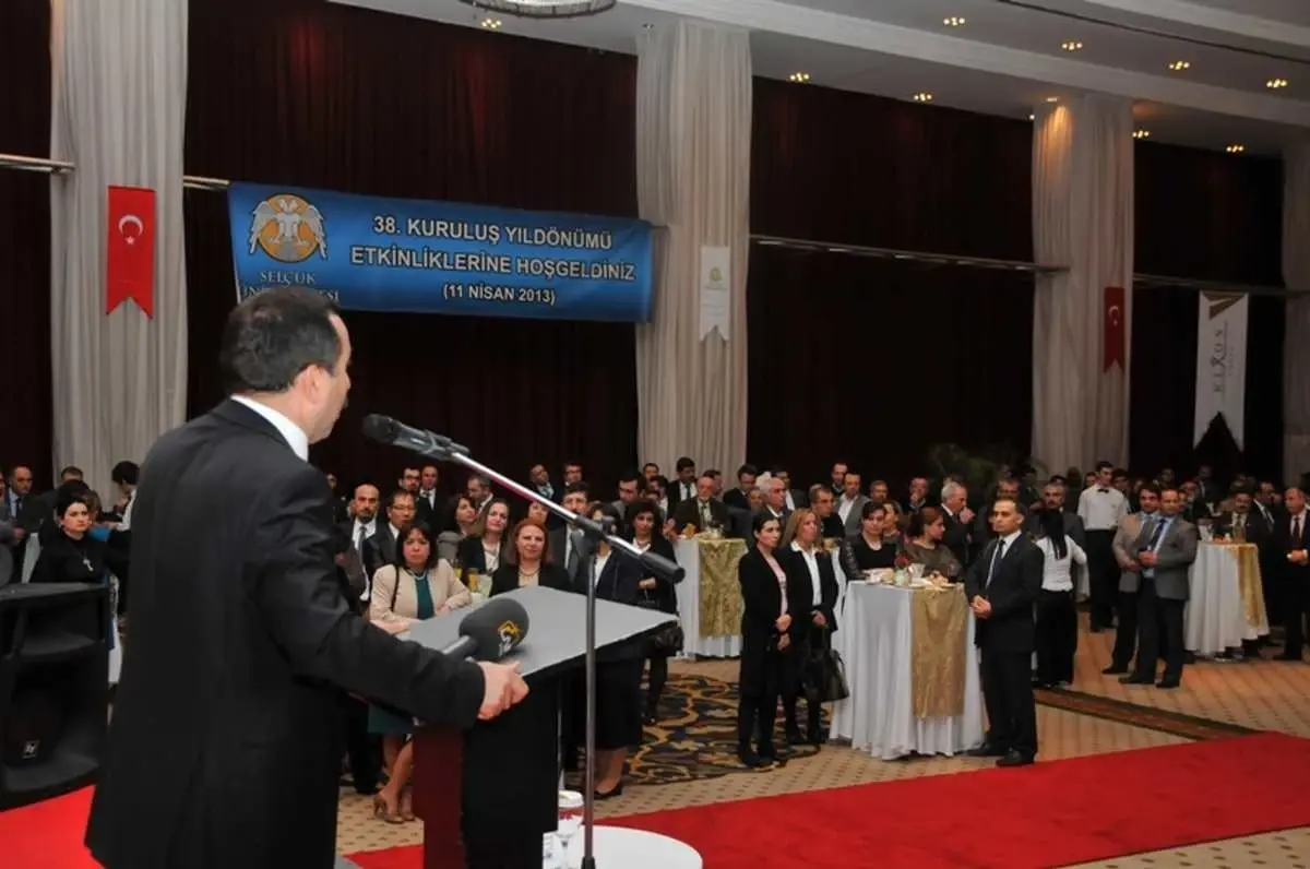 Selçuk\'ta 38. Yıl Coşkusu