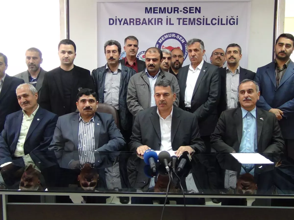 Stk\'lardan Üniversitedeki Olaylarda Hassasiyet Çağrısı