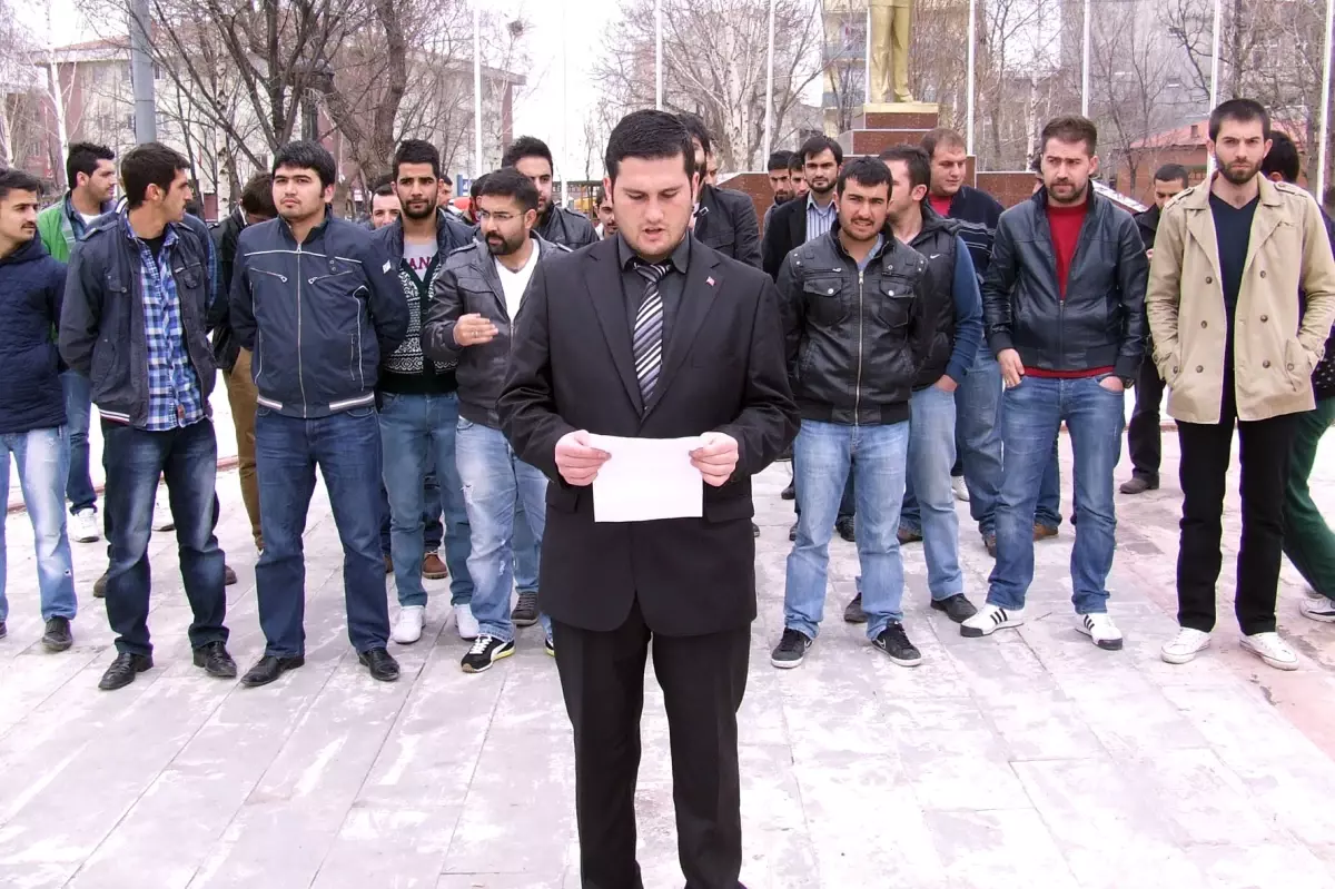 Ulusal Öğrenci Konseyine Arü\'lü Öğrencilerden Tepki