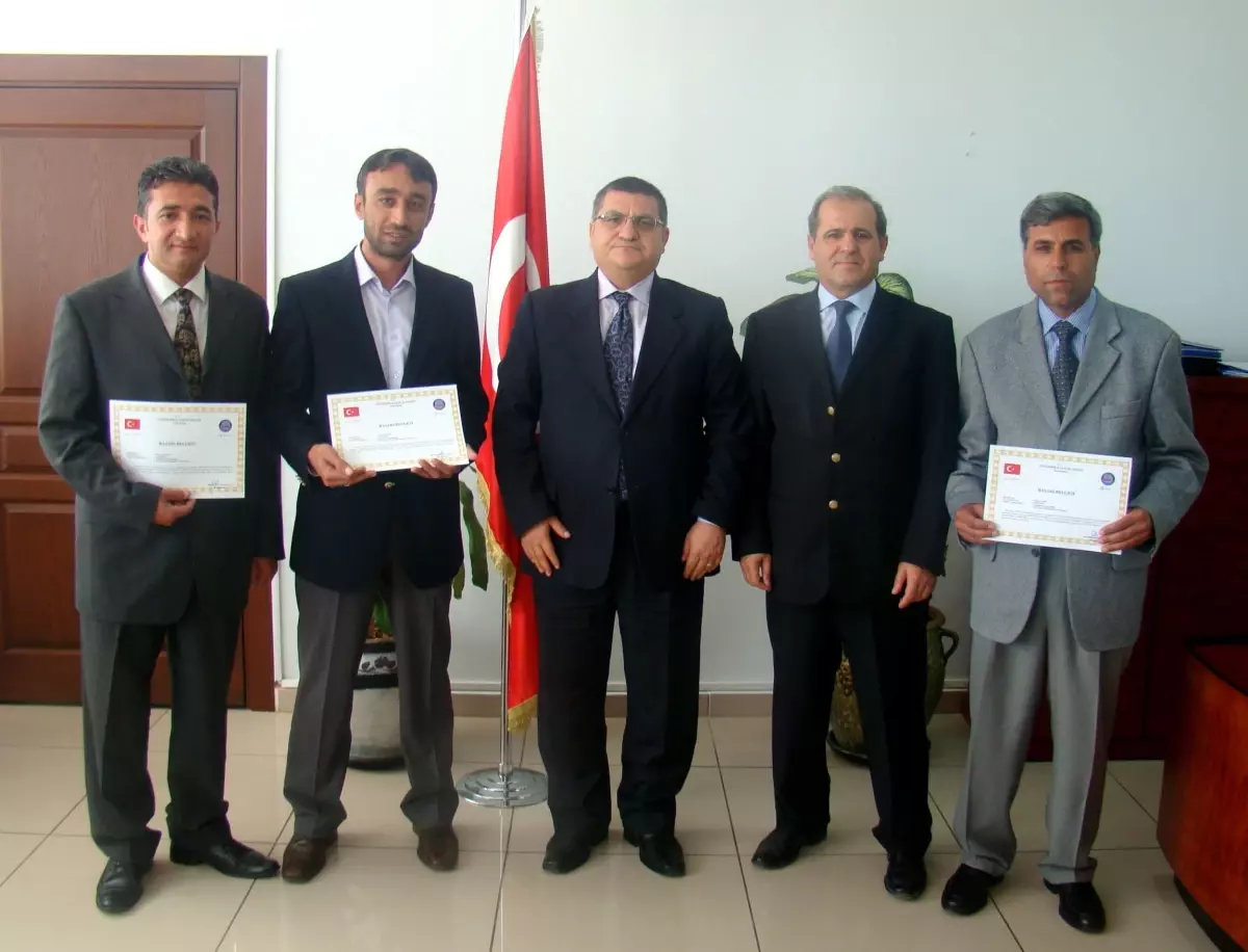 Yenişehir Kaymakamlığı Polisleri Ödüllendirdi