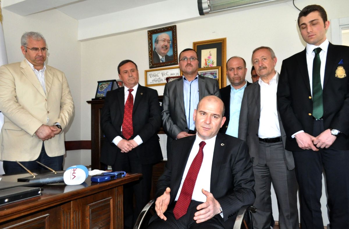 AK Parti Genel Başkan Yardımcısı Soylu: "Siyaset Kavga Etme Sanatı Değildir"