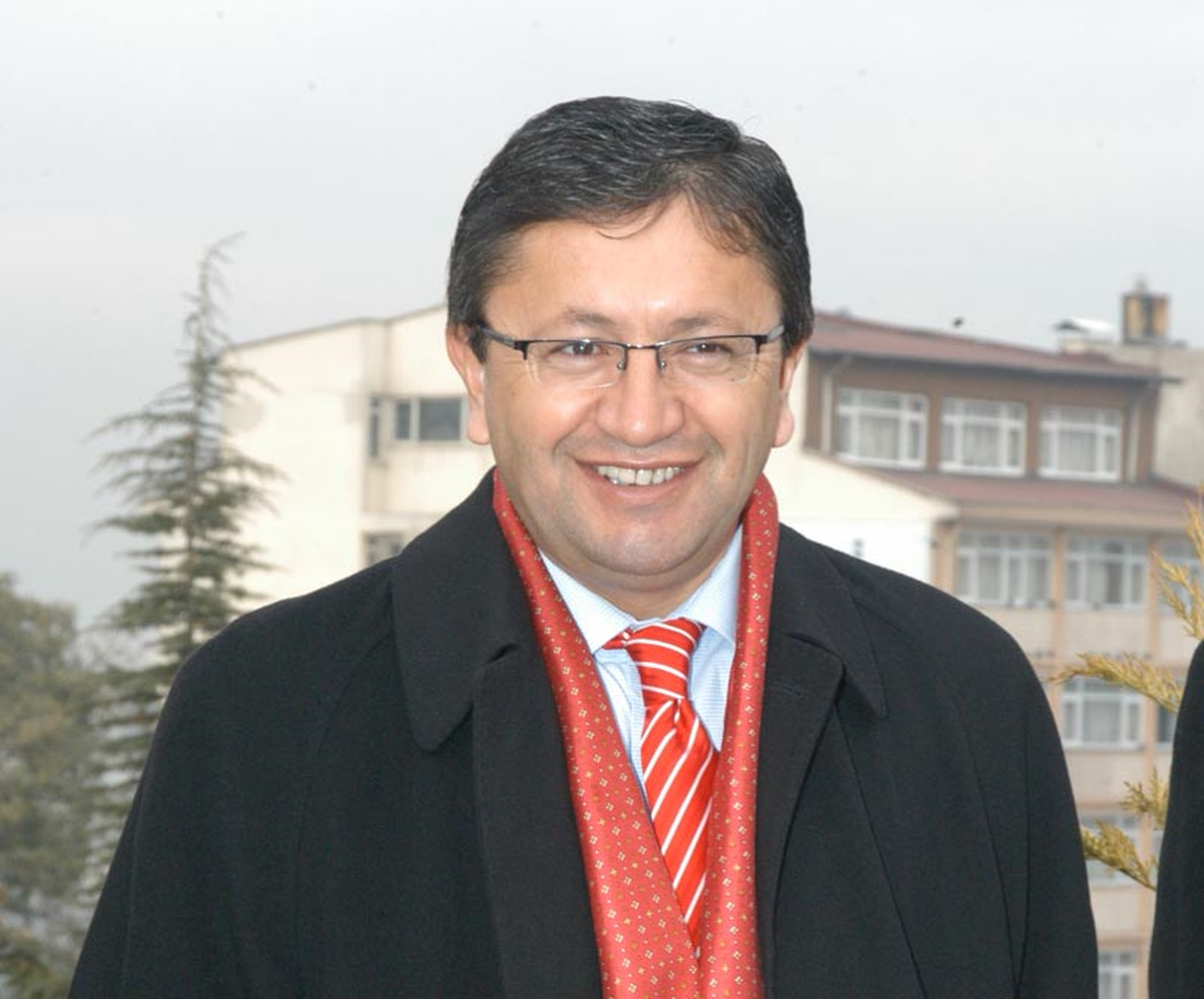 Altındağ Belediye Başkanı Tiryaki, 2012 Çalışmalarını Altındağlılara Anlattı