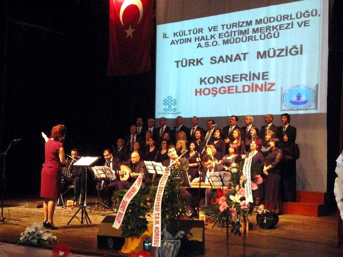 Aydın\'da Türk Sanat Müziği Esintileri