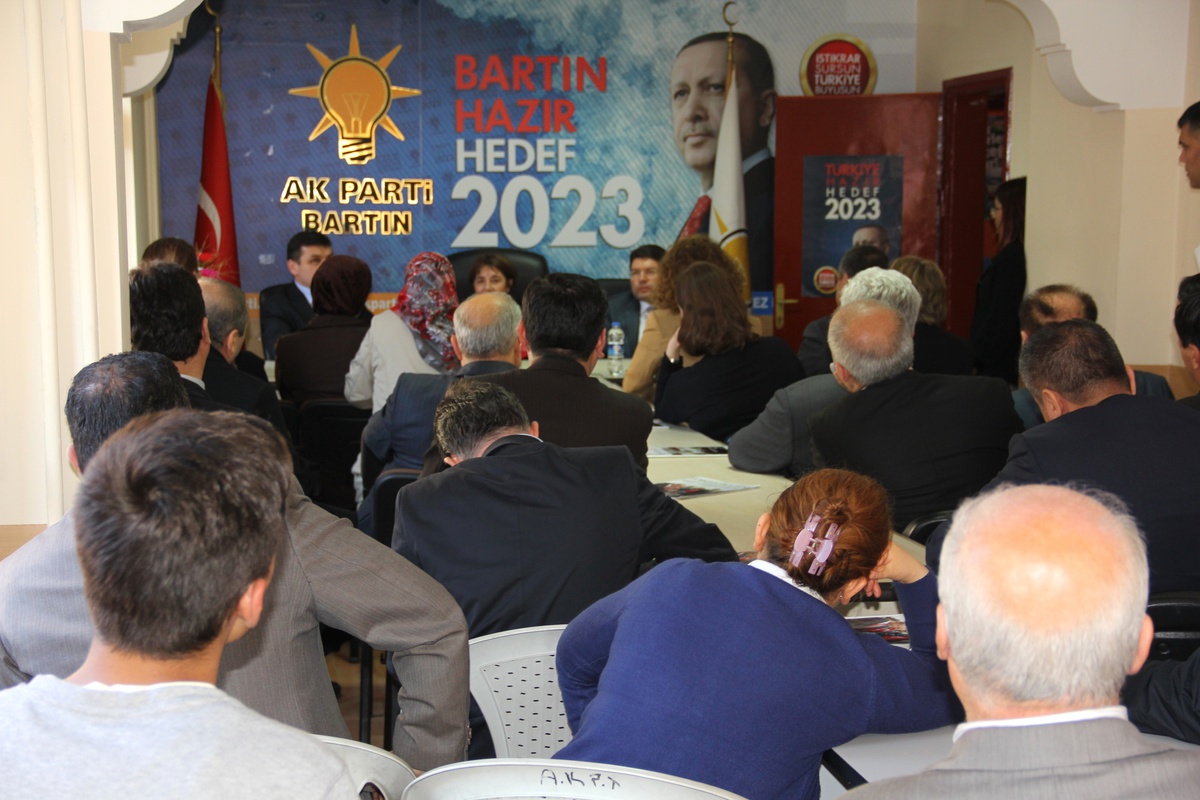 Bahçekapılı, İl Başkanı Arslan\'ı Ziyaret Etti